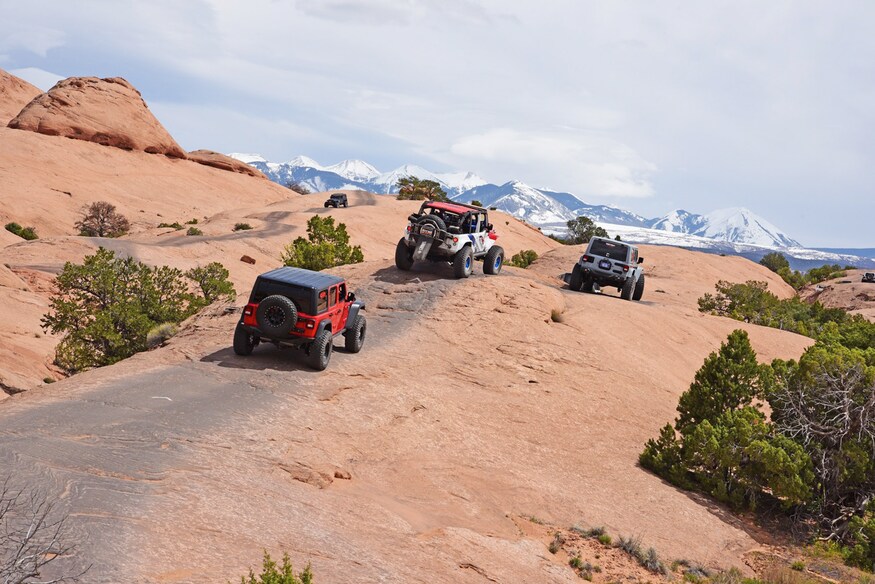 Your Guide to Visiting Moab in March Mild to Wild Rafting & Jeep Tours