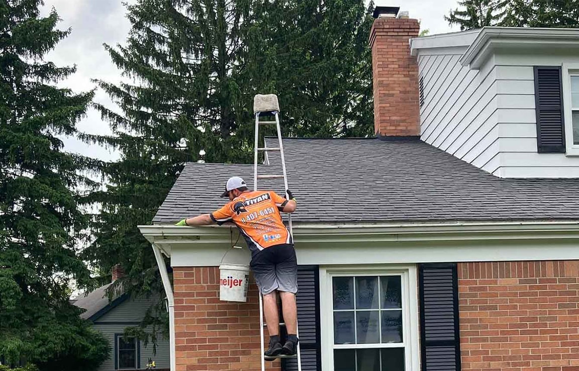 How Much Does Roof Cleaning Cost? [2023] Mile High Lifescape