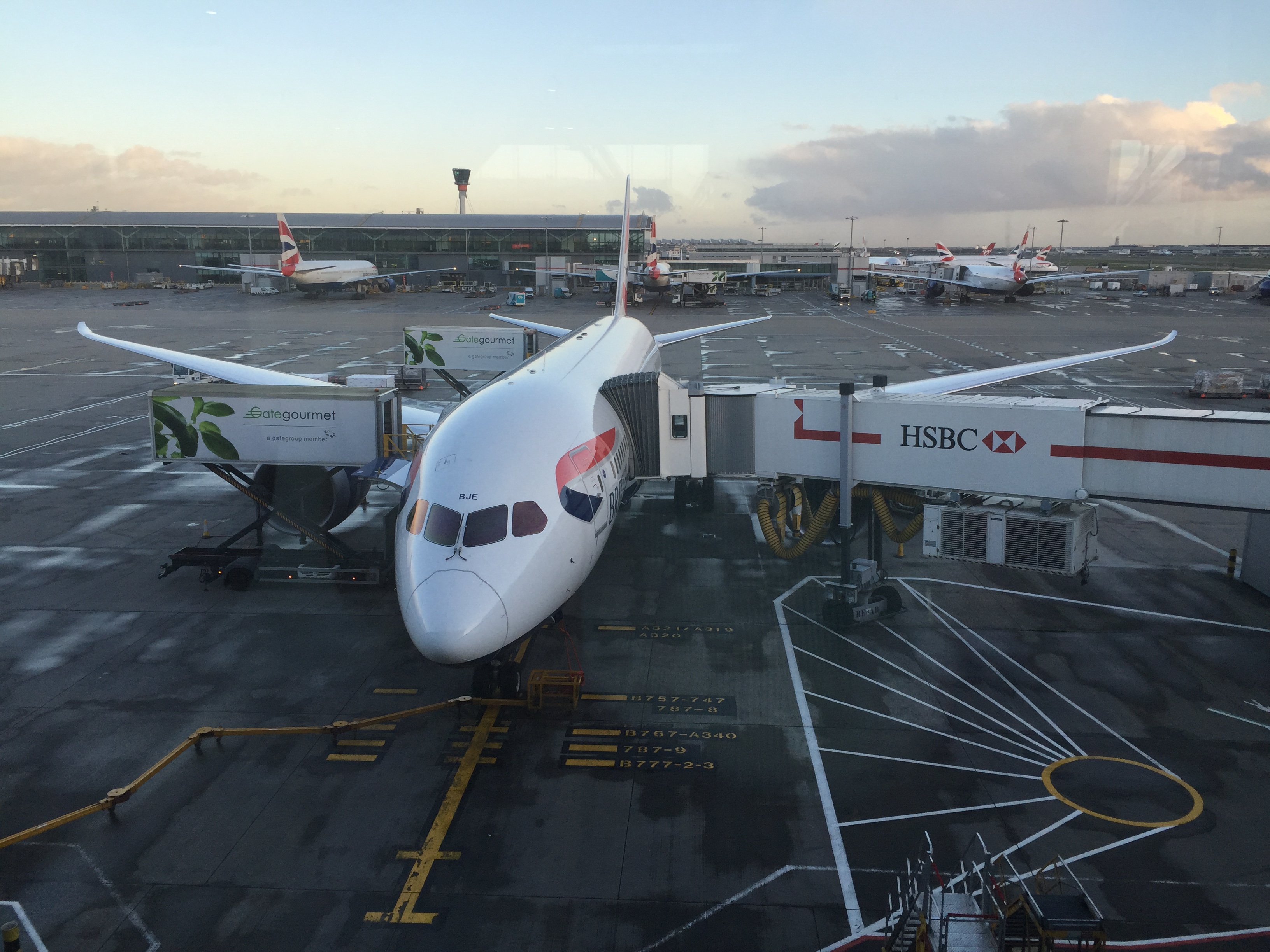 BA adds flights from Gatwick Toronto and Las Vegas for