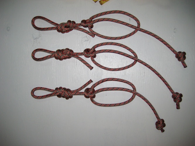 Secure Bowstring Knot