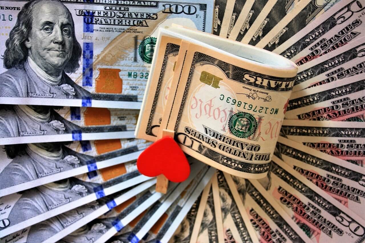 【お金は貯まる】貯蓄できる人は〇〇と〇〇を持っている 元外資系ホテルマンのFPトリップ