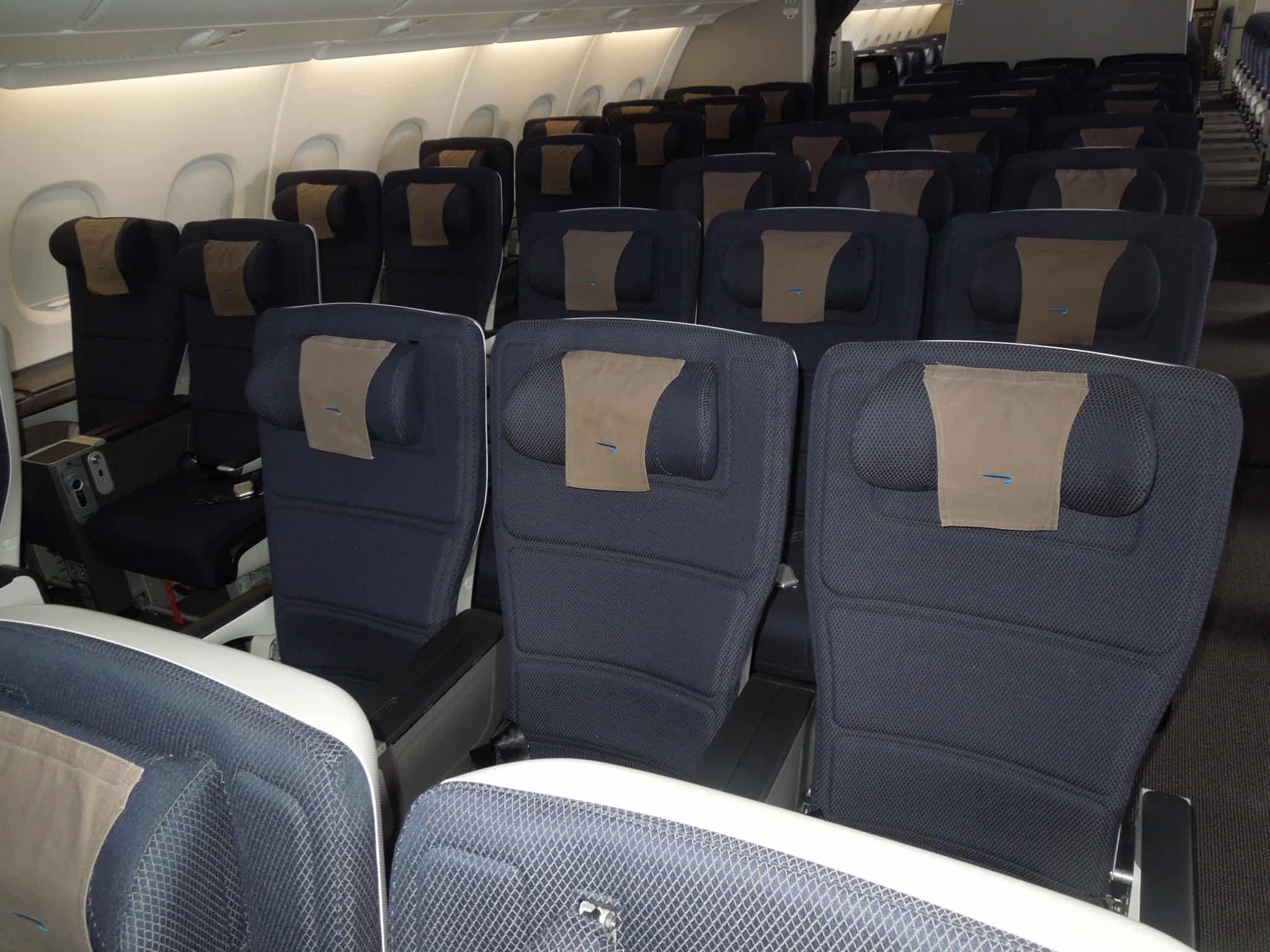 First Look at the British Airways A380 in First Class, Business Class