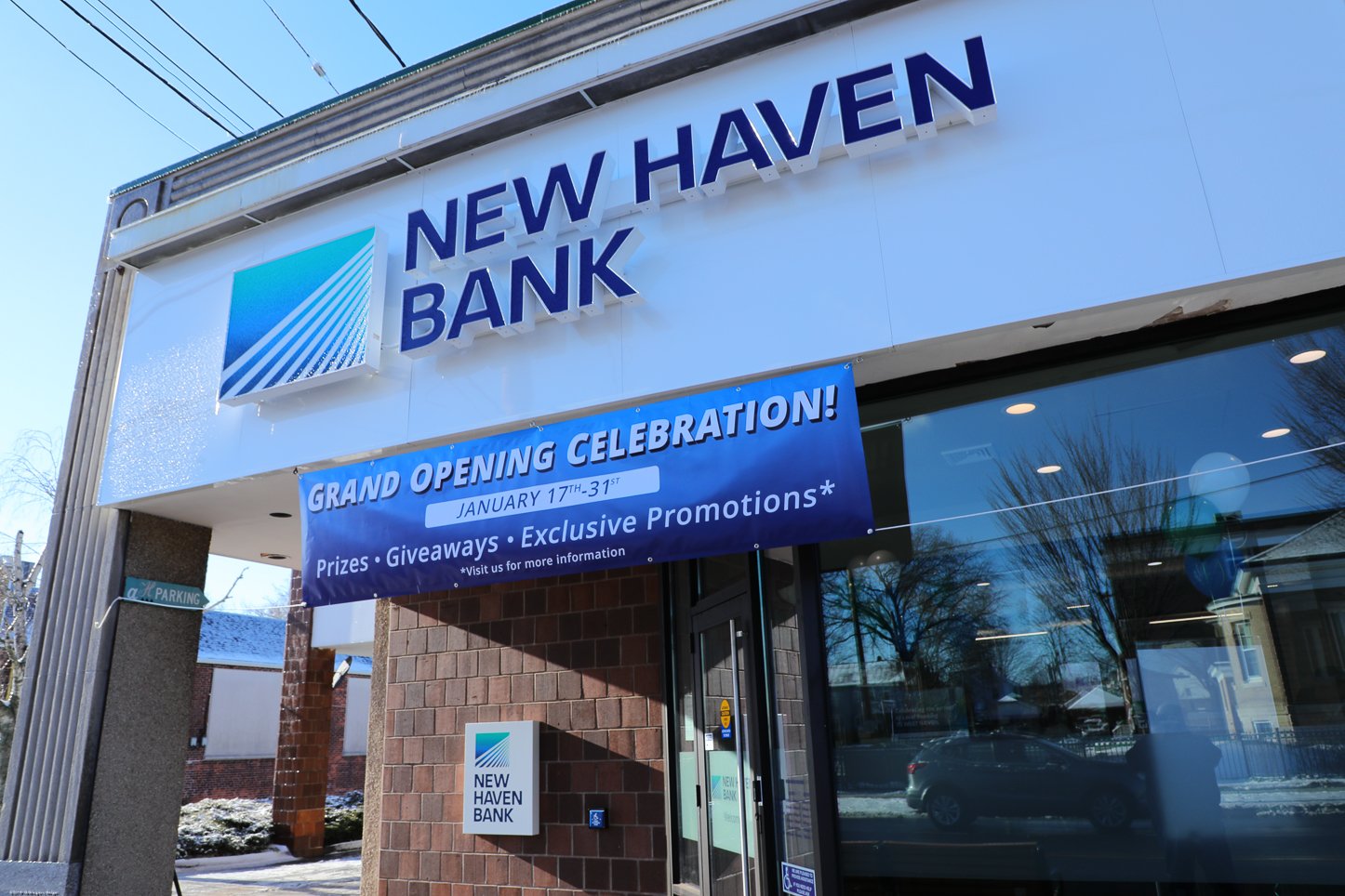 New Haven Bank Ribbon Cutting, photos by Greg Geiger Milford Regional