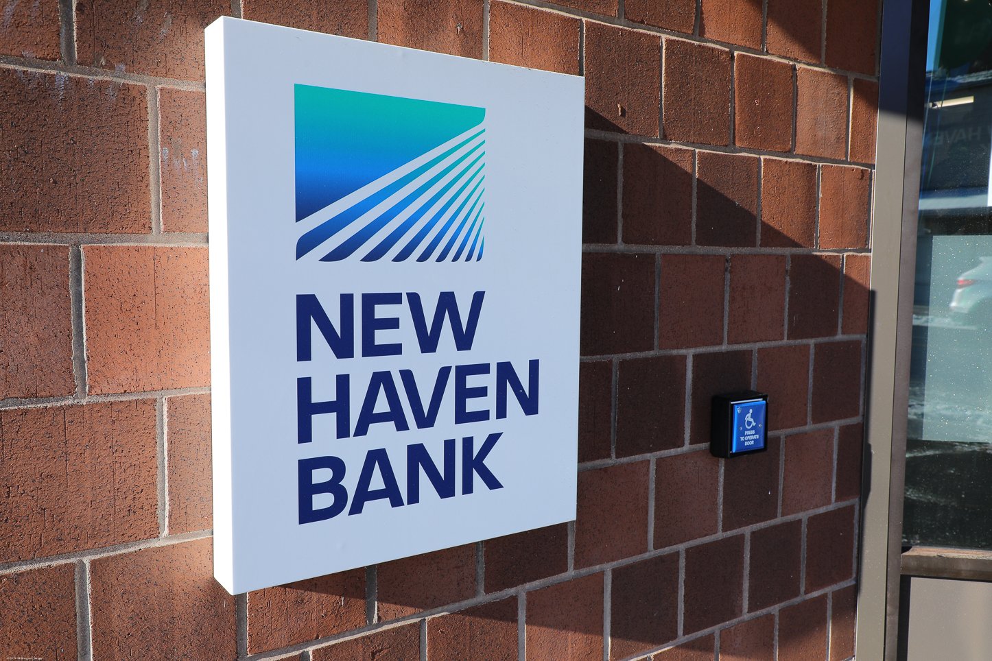New Haven Bank Ribbon Cutting, photos by Greg Geiger Milford Regional