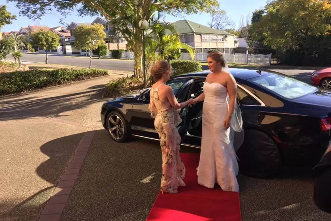 St Agatha's Parish Clayfield Wedding Car Hire Transfers milimo