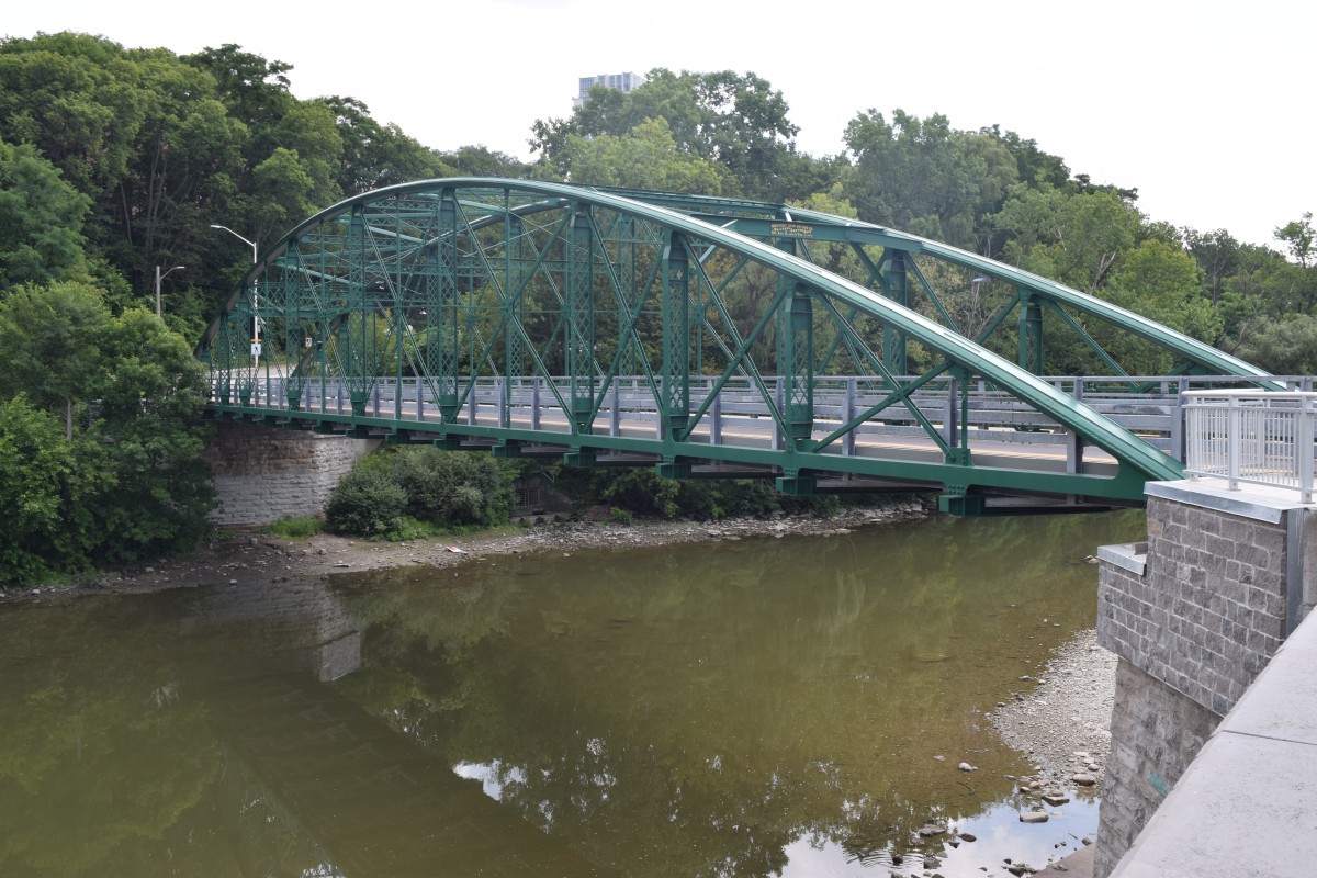 Blackfriars Bridge A historic bowstring truss bridge in London