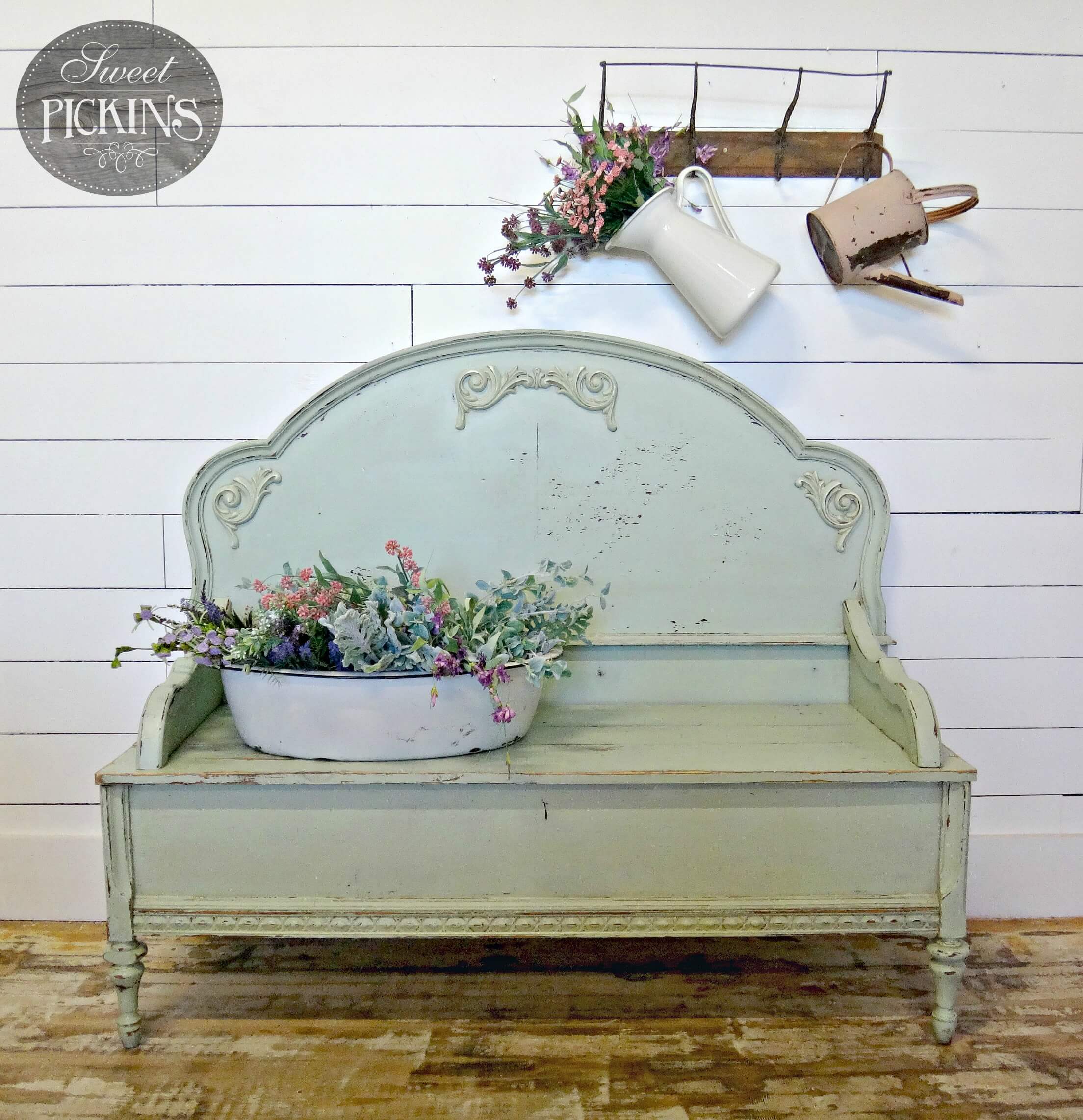 Bed turned bench Tutorial Milk Paint
