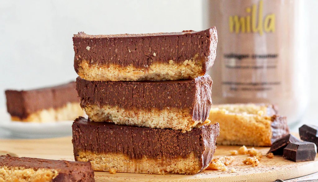 creamy coconut & chocolate keto slice millacollagen