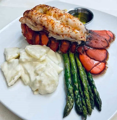 Reserve You Table for Lobster Week 2023 at the Nicollet Island Inn
