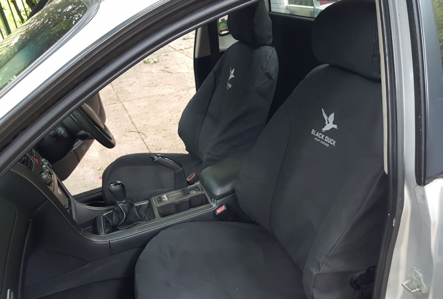 Driver & Passenger Buckets Holden Commodore VY2 VZ including Crewman