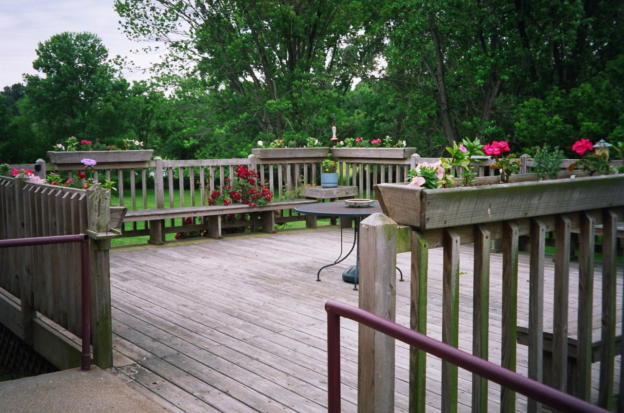 Sullivan Miller's Merry Manor