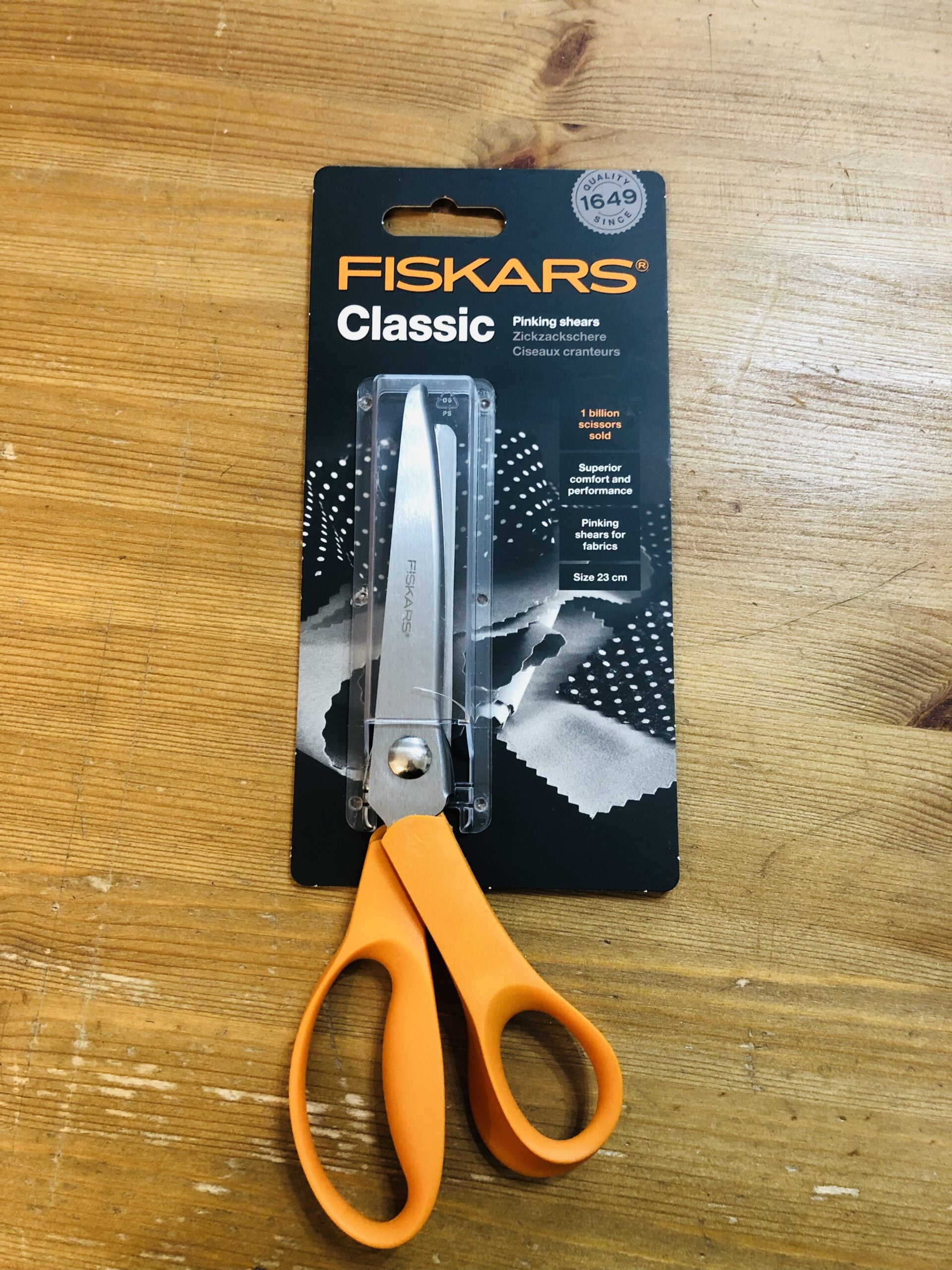 Millie Moon Fiskars Pinking shears