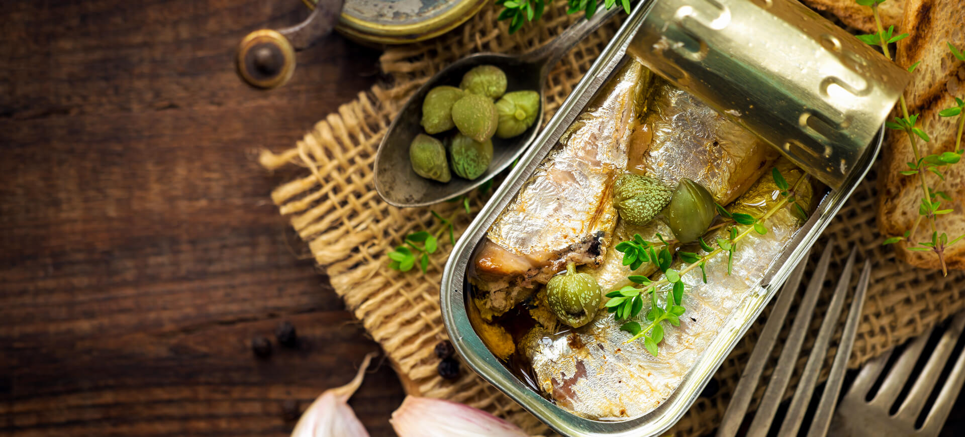 5 Facts About Sardines Club des Millionnaires