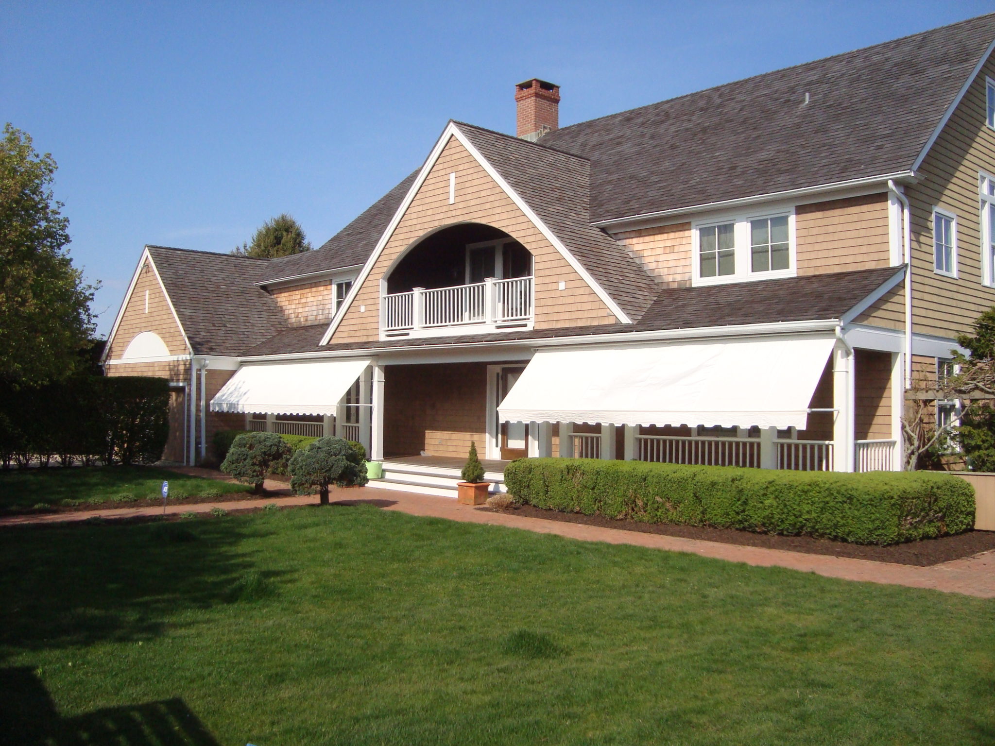 Awnings of Distinction Eastern Long Island Wm. J. Mills & Co.