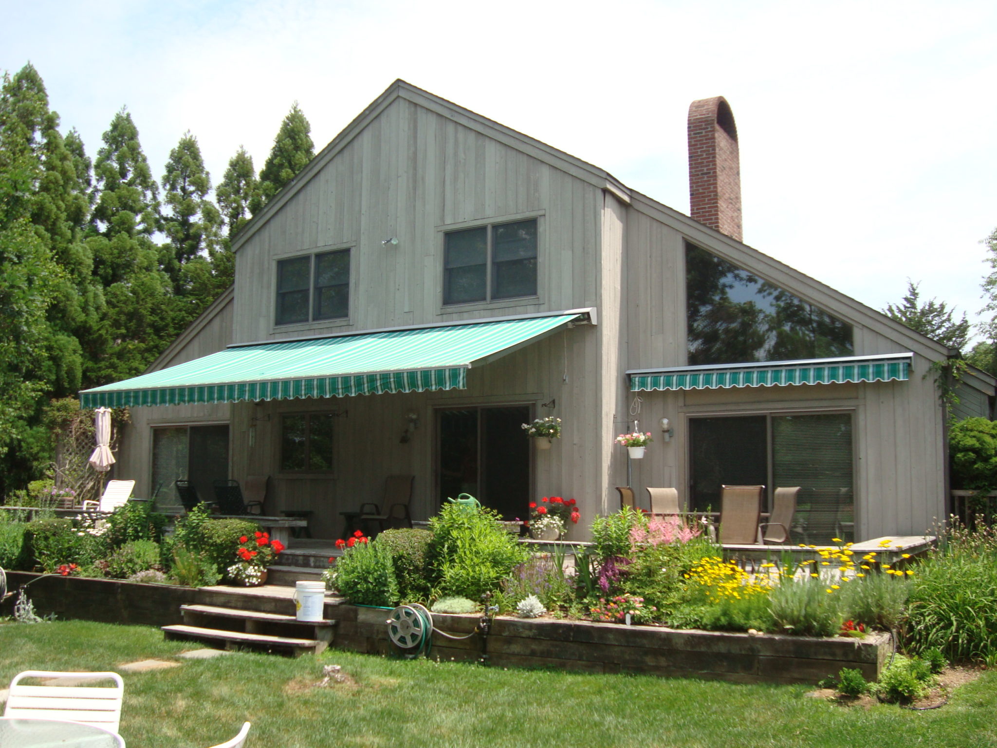 Awnings of Distinction Eastern Long Island Wm. J. Mills & Co.