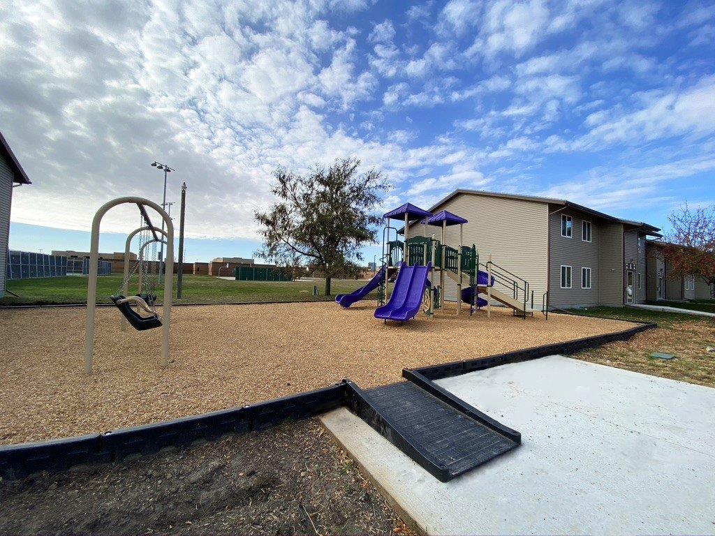 Huron Apartments in Huron, SD Mills Property ManagementMills Property