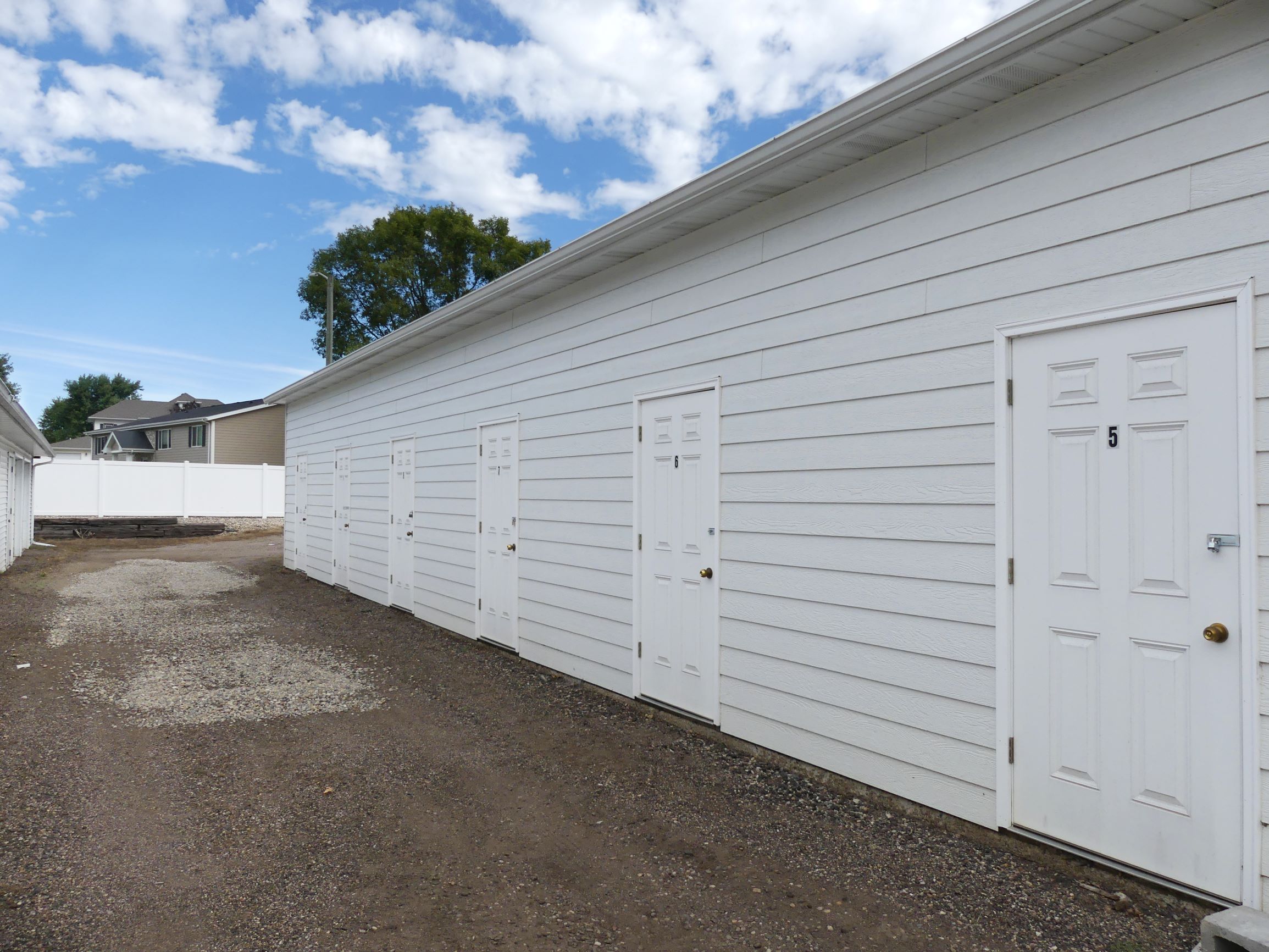 Evergreen Storage in Madison, SD Mills Property ManagementMills Property