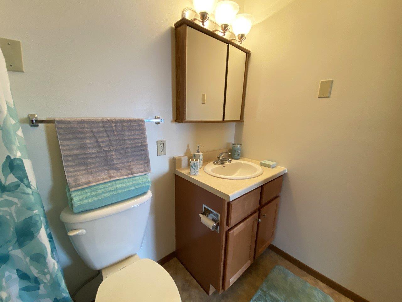 Pheasant Valley Courtyard Apartments in Milbank, SD Mills