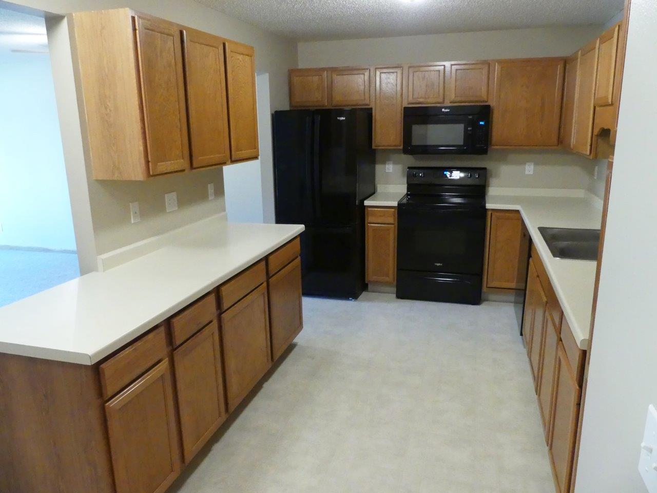 Regency Apartments in Huron, SD Mills Property ManagementMills Property