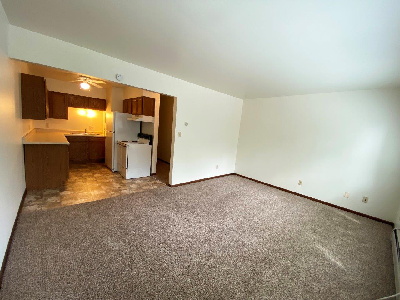 Heritage Apartments in Mitchell, SD Mills Property ManagementMills