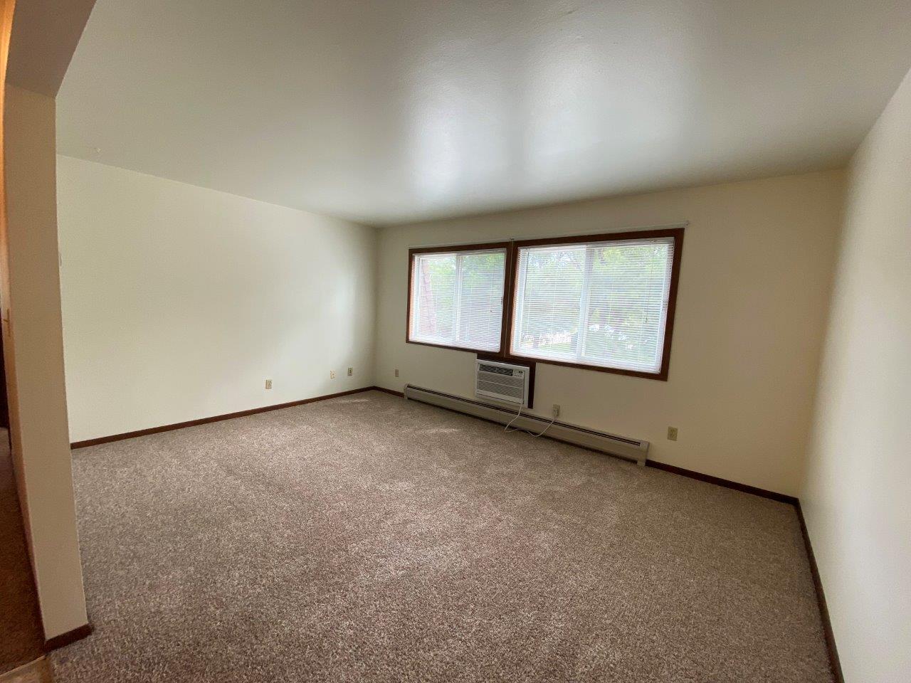 Heritage Apartments in Mitchell, SD Mills Property ManagementMills