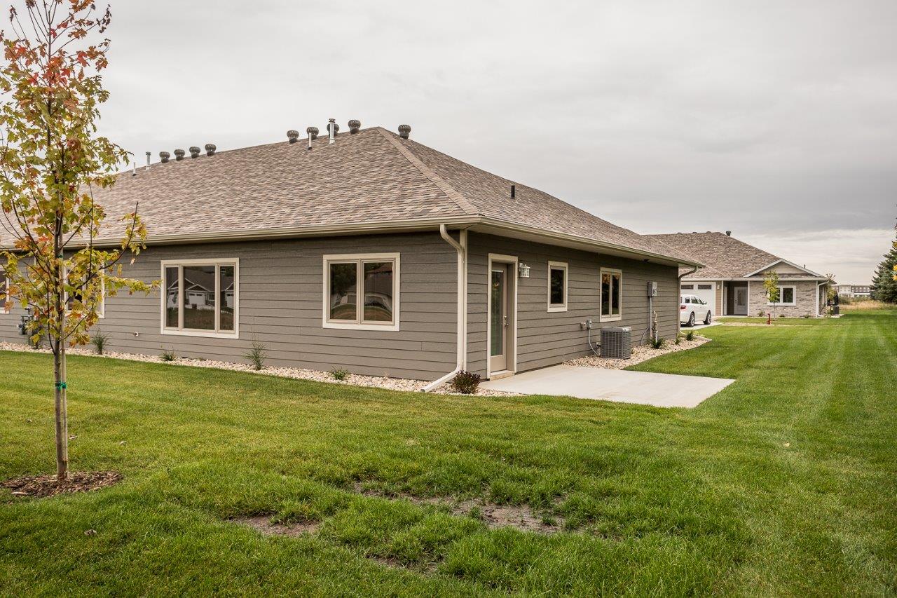 Willow Creek Village in Watertown, SD Mills Property ManagementMills Property