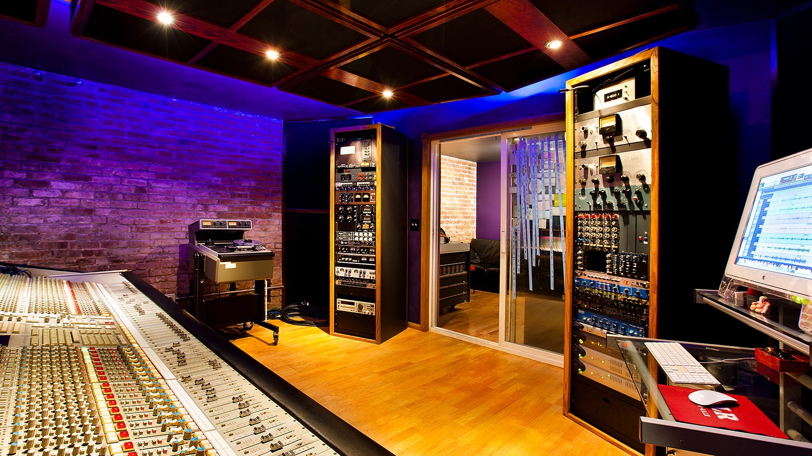Orbit Audio, a studio that will make your head spin!