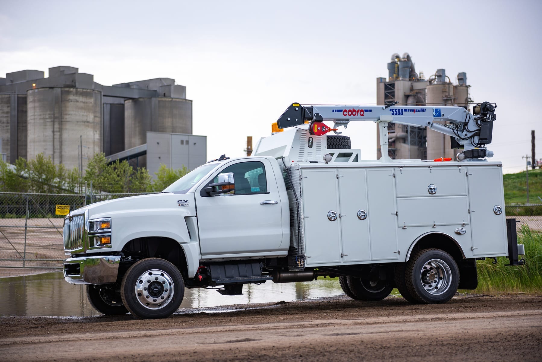 11Foot Aluminum Crane Truck Body Work Trucks Milron Truck Bodies