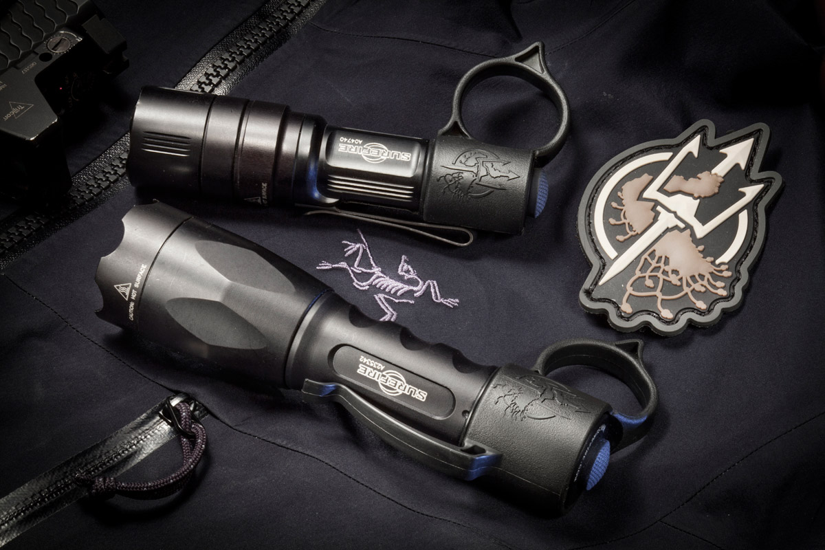Thyrm SwitchBack Flashlight Ring