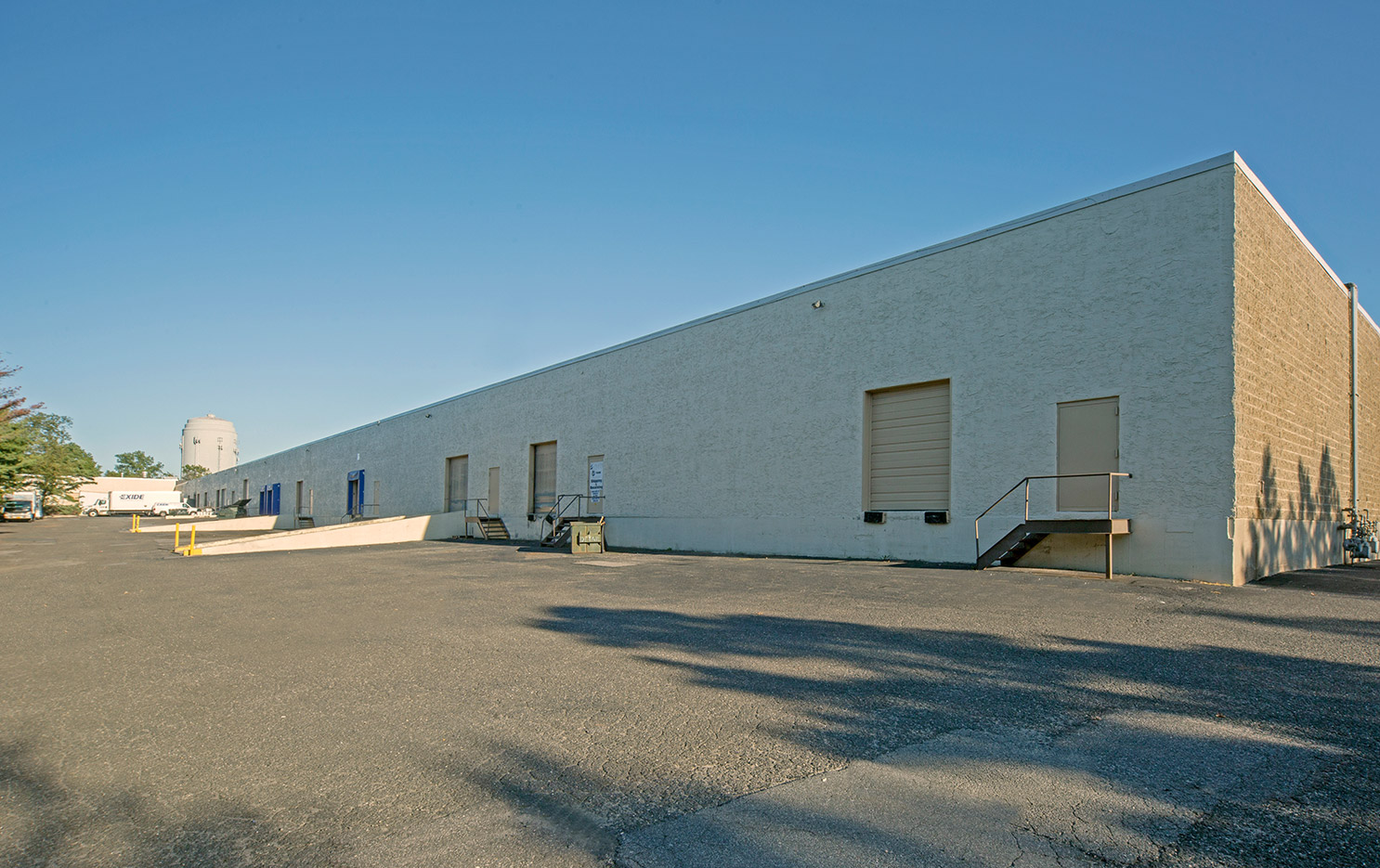 Warehouse Space for Rent in Ronkonkoma, NY 80 13th Ave