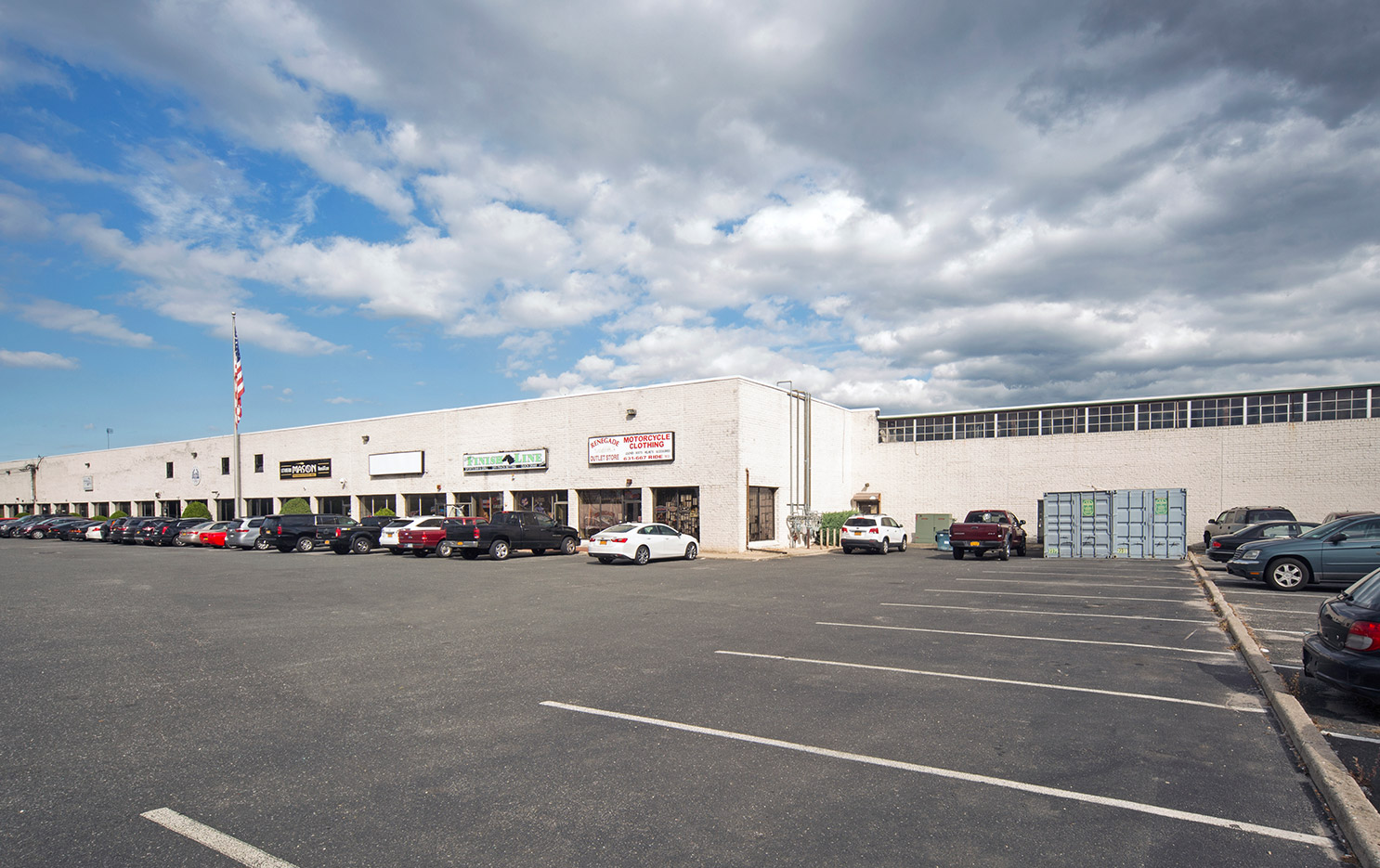 Retail Space for Rent in Suffolk 511523 Commack Rd, Deer Park, NY