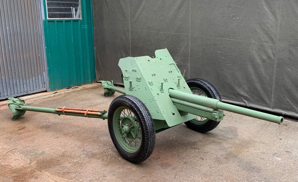 Anti Tank Gun M1937 / German PAK 40