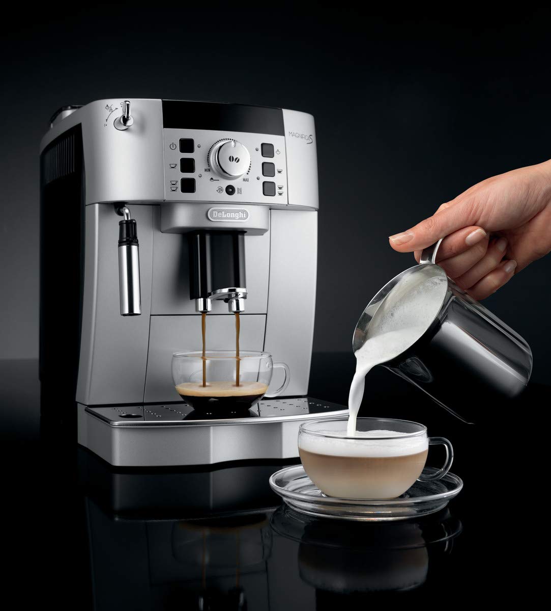 De'Longhi Magnifica S BeanToCup Coffee Machine ECAM 22.110.SB Silver