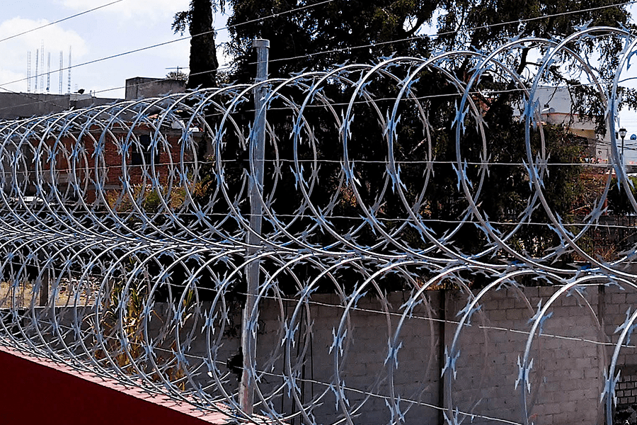 Mi montoya Concertina de seguridad extrema