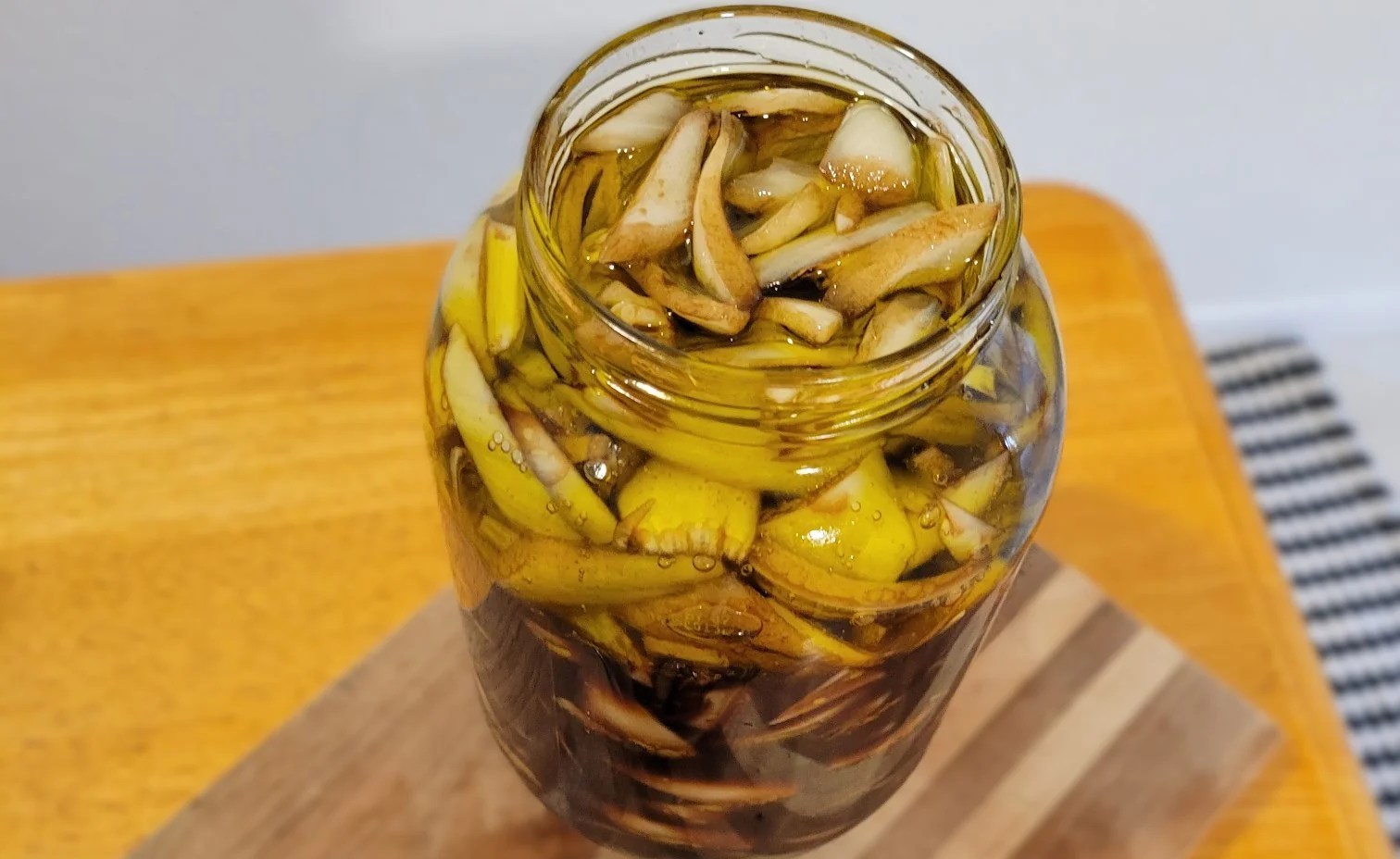 Easy Pickled Onions Mind&Gut