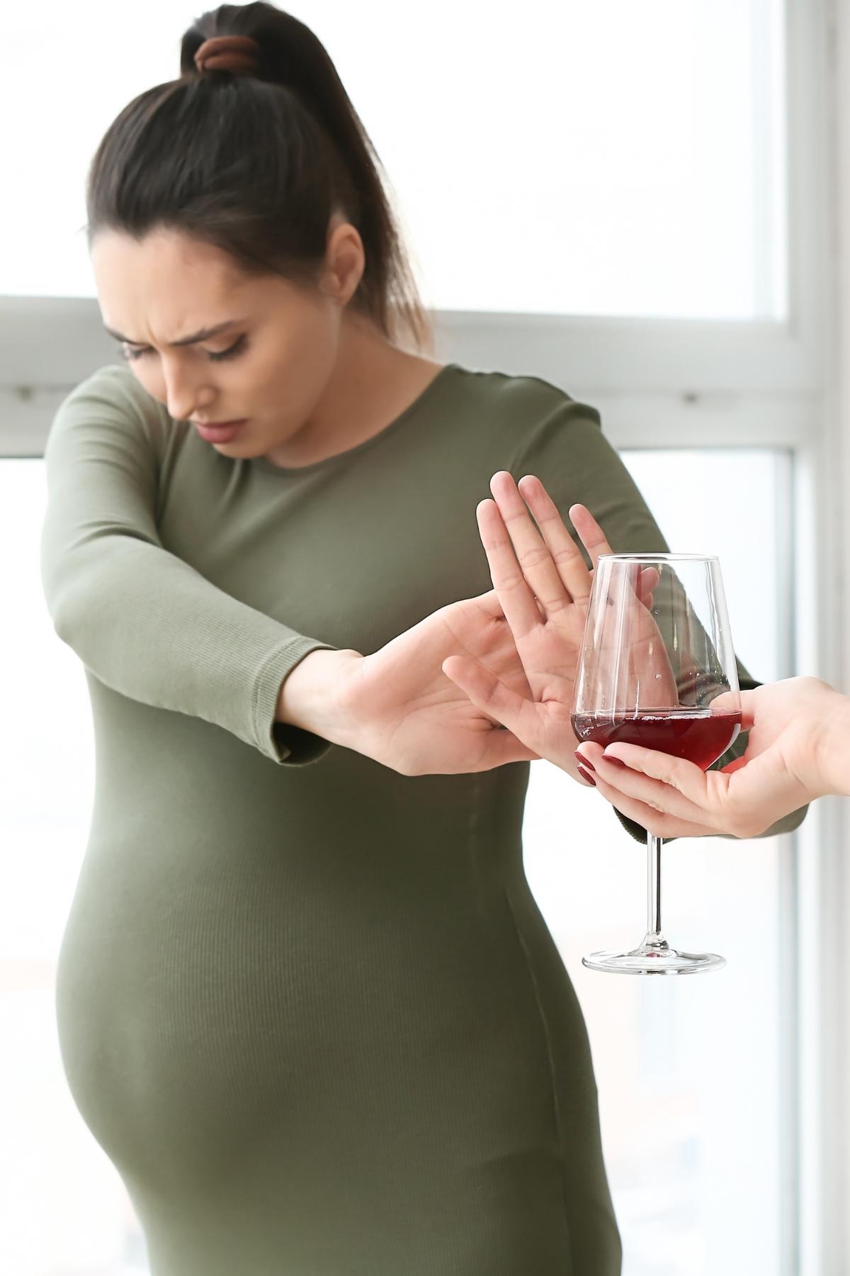 Can You Drink Wine While Pregnant? The Facts