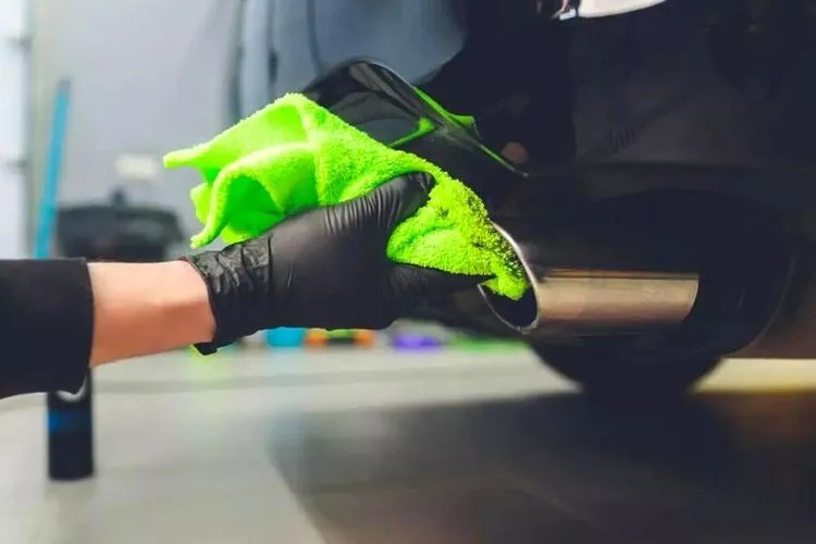 Coolant Coming Out Of Exhaust (3 Common Causes With Easy Fixes)