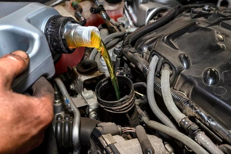 Does Needing An Oil Change Affect Acceleration? (An Accurate Guide)