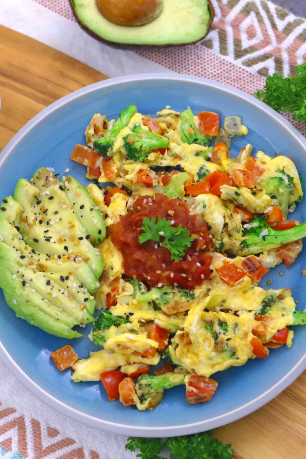 Breakfast Veggie Scramble in 10 Minutes Mind Over Munch