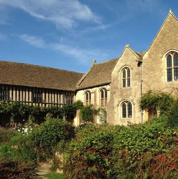 Responsibility of Landscaping Who is Responsible, the Landlord or