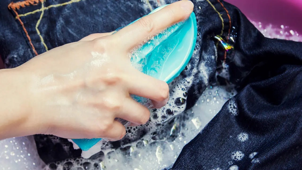 How Often Should You Wash Your Jeans?