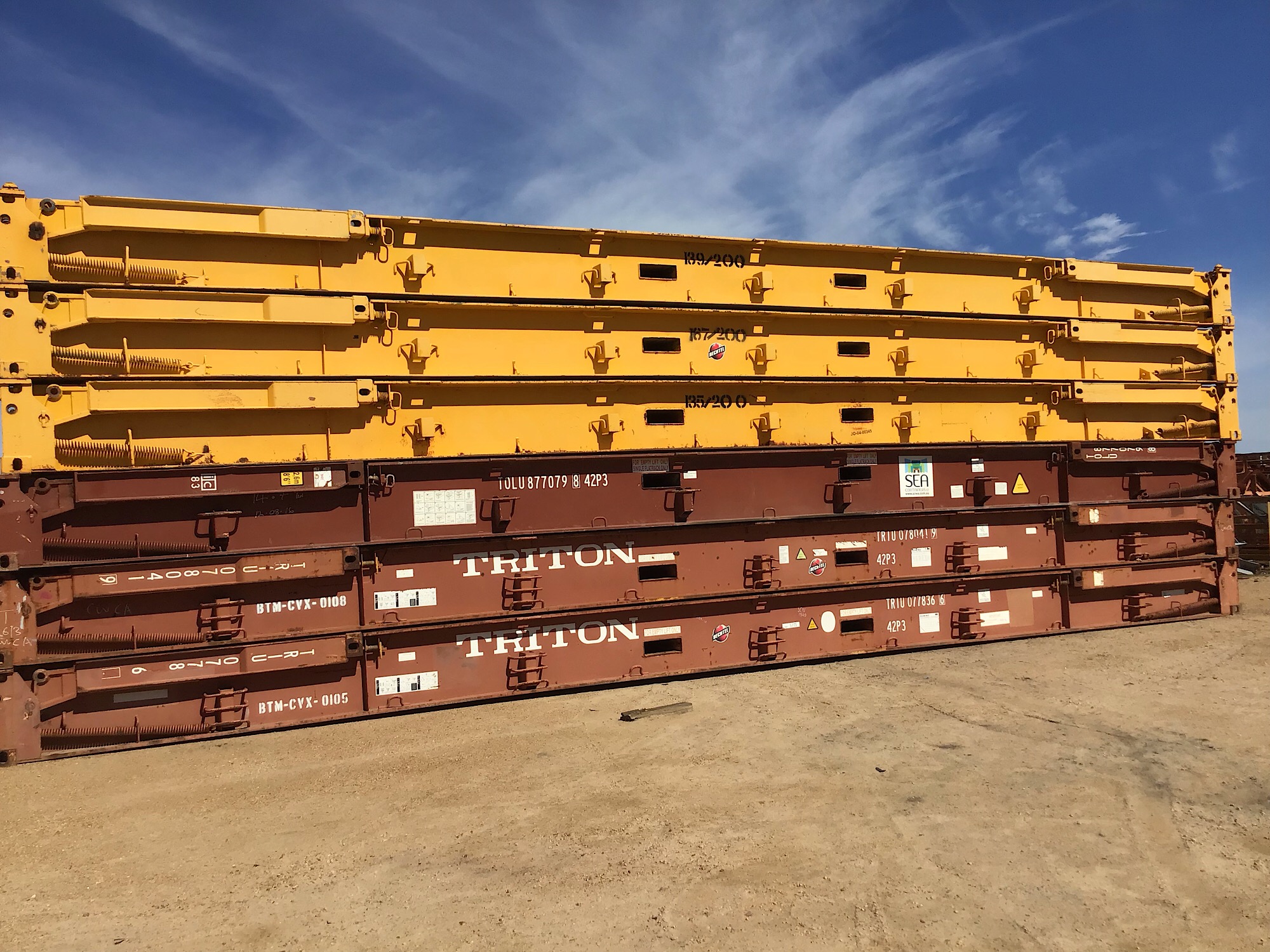COLLAPSIBLE SHIPPING CONTAINERS Mine Graveyard