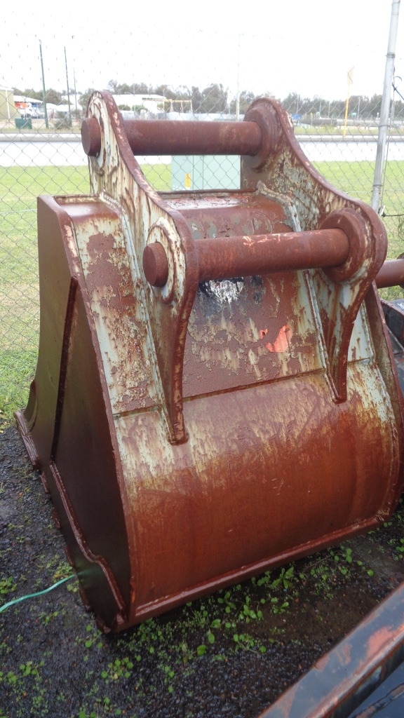 30 ton Excavator Rock Bucket for sale Mine Graveyard
