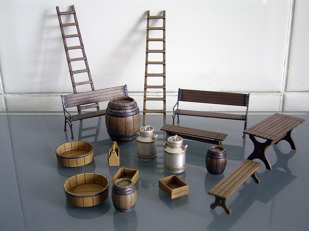 35530 STREET ACCESSORIES + 35539 VILLAGE ACCESSORIES + 35550 WOODEN