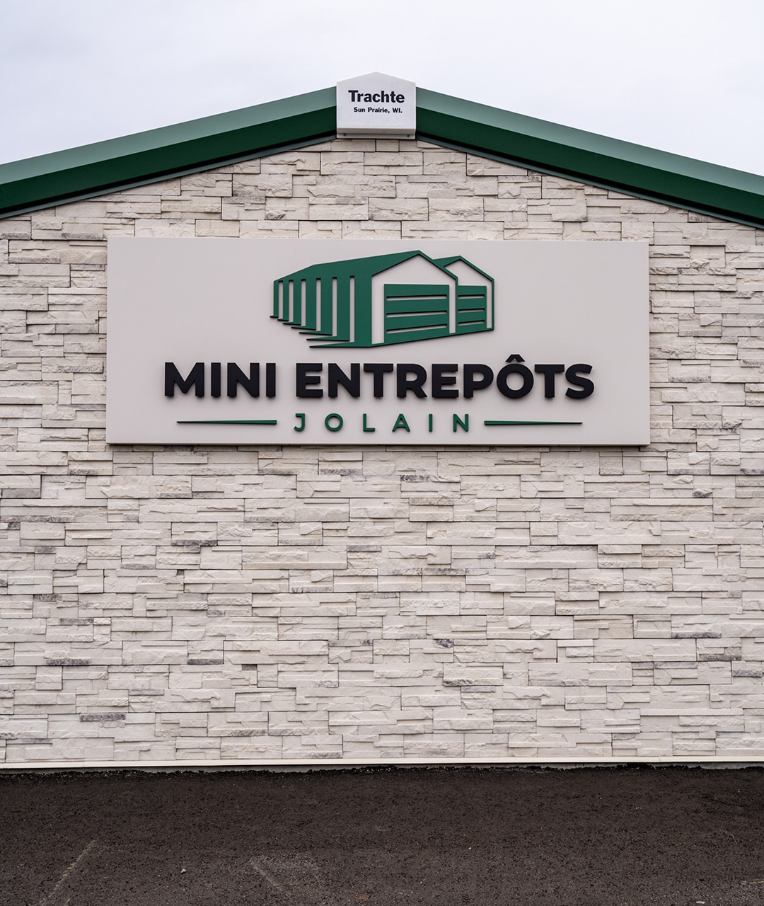 Dimension espace d'entreposage Mini entrepot Jolain