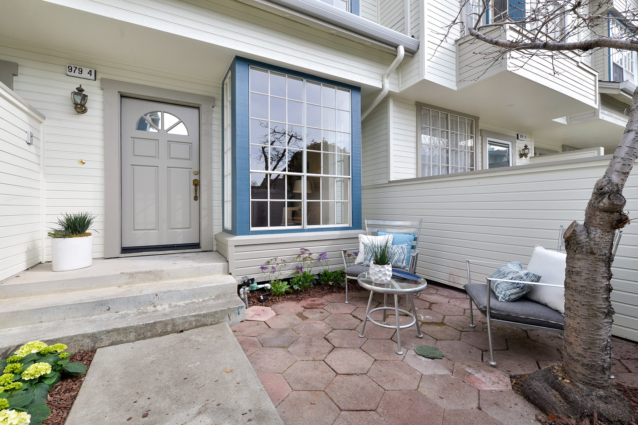 Mini Kalkat Intero Real Estate