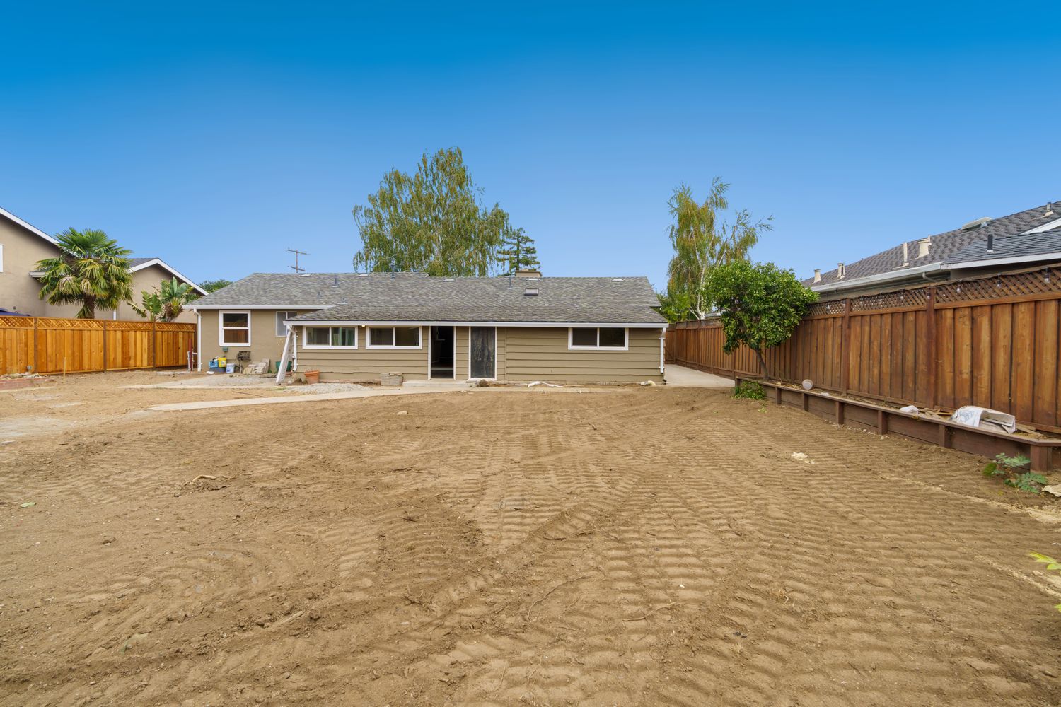 14895 Conway Mini Kalkat Intero Real Estate