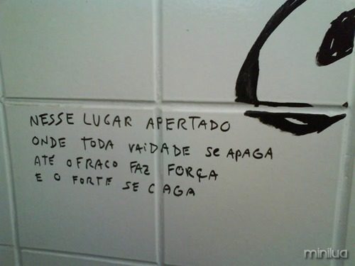 As frases de banheiro público mais doidas do mundo Minilua