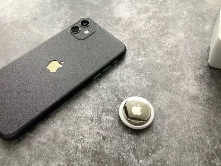 【Apple AirTag（エアタグ）】レビュー｜使い方は簡単だけど注意点は？今後が楽しみなアイテム│ミニメモ！