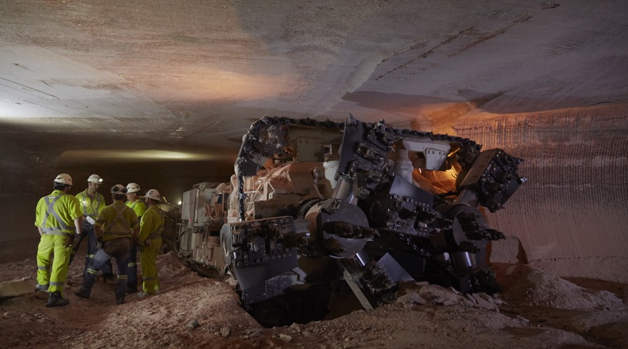 Weak potash prices force Mosaic to idle Colonsay mine, hundreds laid